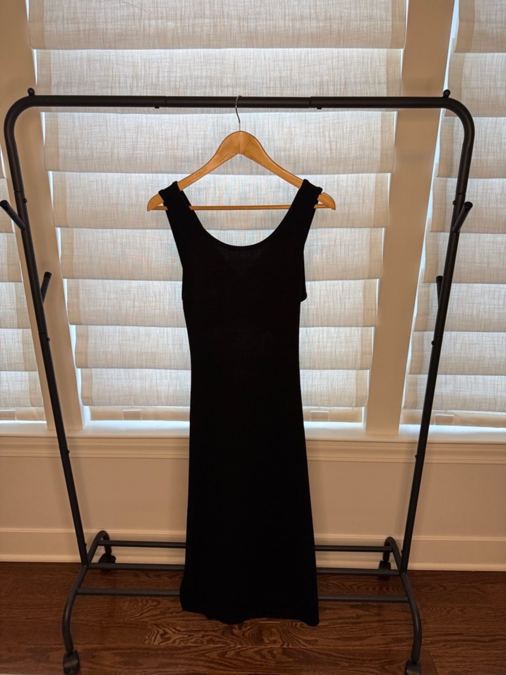 Roxy Black Sleeveless Midi Scoop Neck Dress